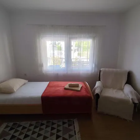 Dunja Apartamento *
